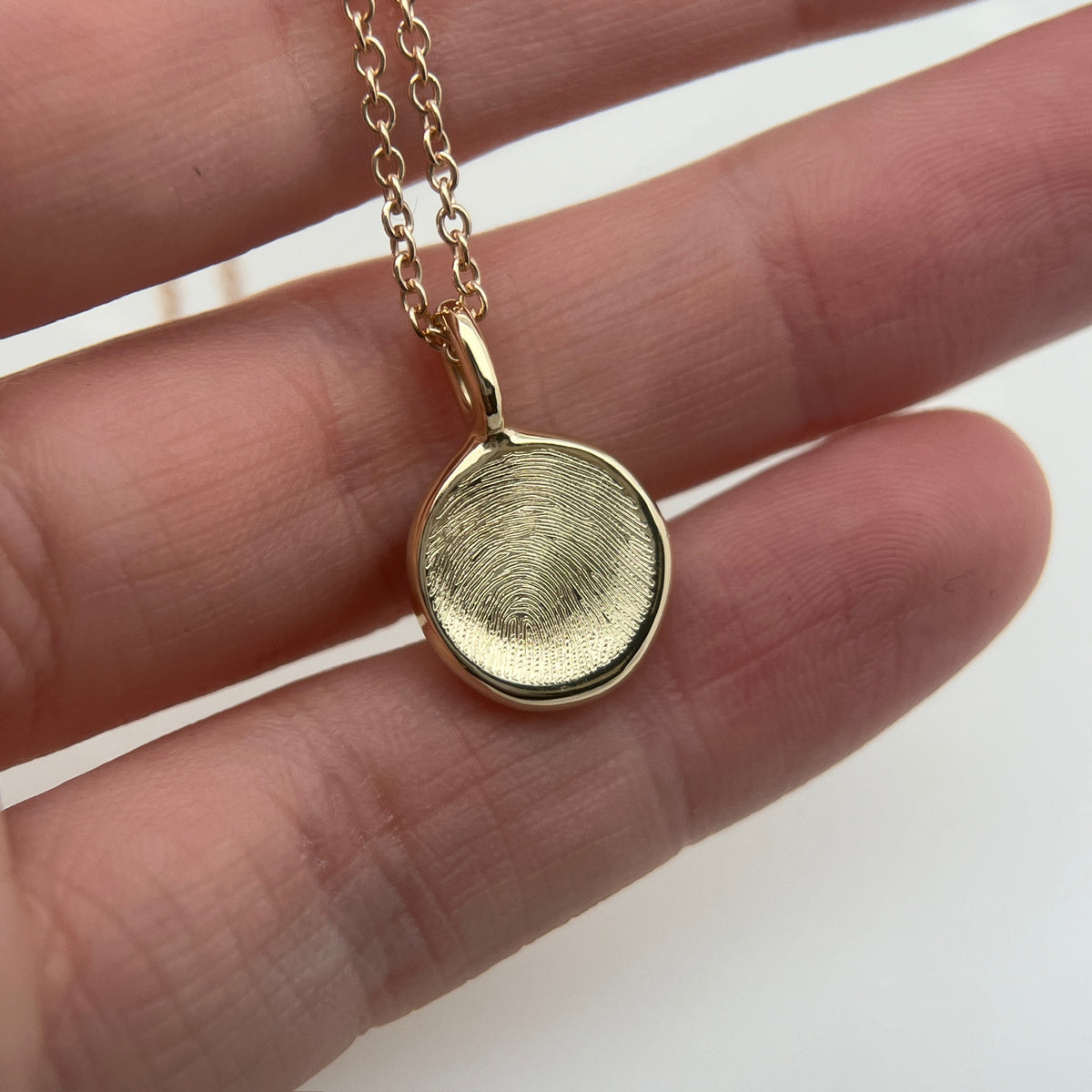 Gold Impression Necklace