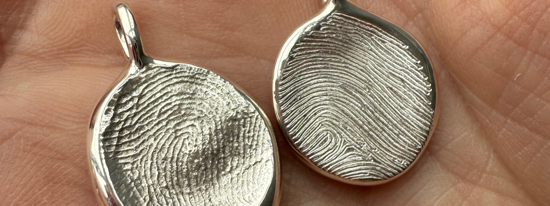 Putty vs Ink Impressions: Choosing how to capture a loved one’s fingerprint.