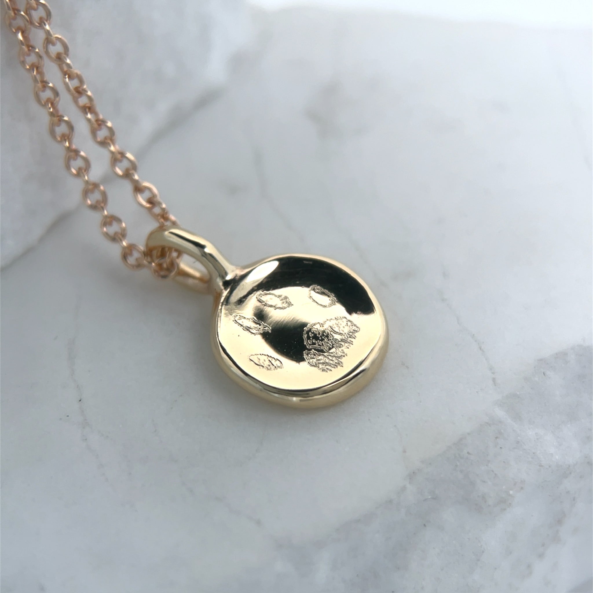 Gold Impression Necklace